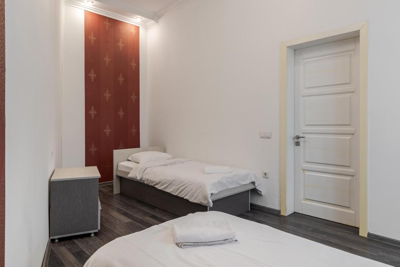 Halytska Apartment Лвив Екстериор снимка
