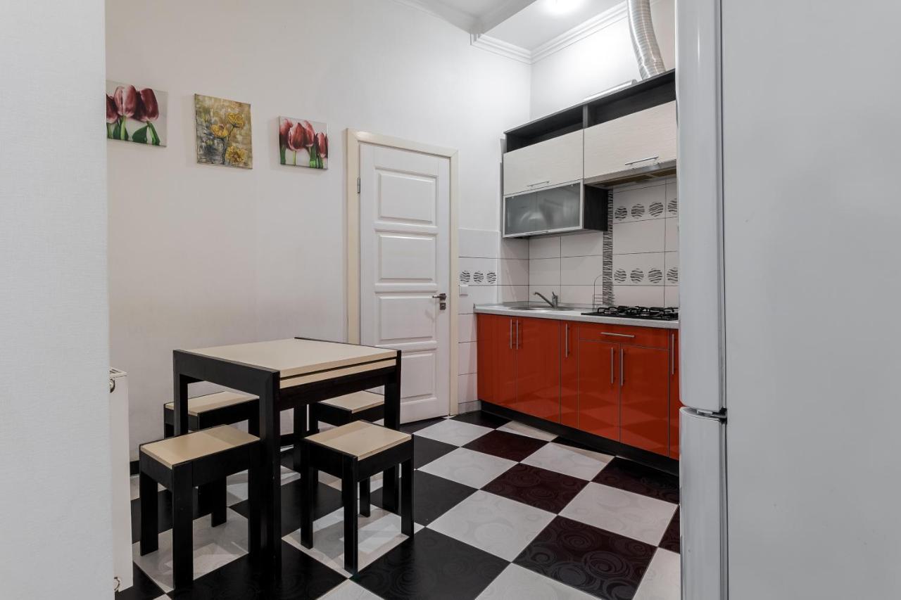 Halytska Apartment Лвив Екстериор снимка